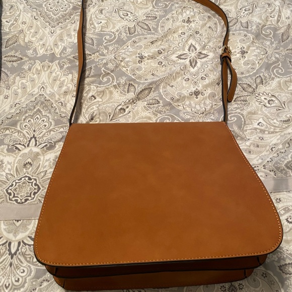 Justfab Satchel For Sale - Picture 2 of 3